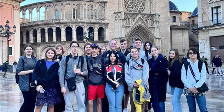 Powiększ grafikę: Uczniowie ZSGH wyjechali na Erasmusa+ Staże w Hiszpanii kluczem do profesjonalizmu 